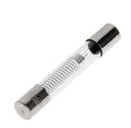 Bezpiecznik mikrofali 0,7 A 5kV 6x40mm